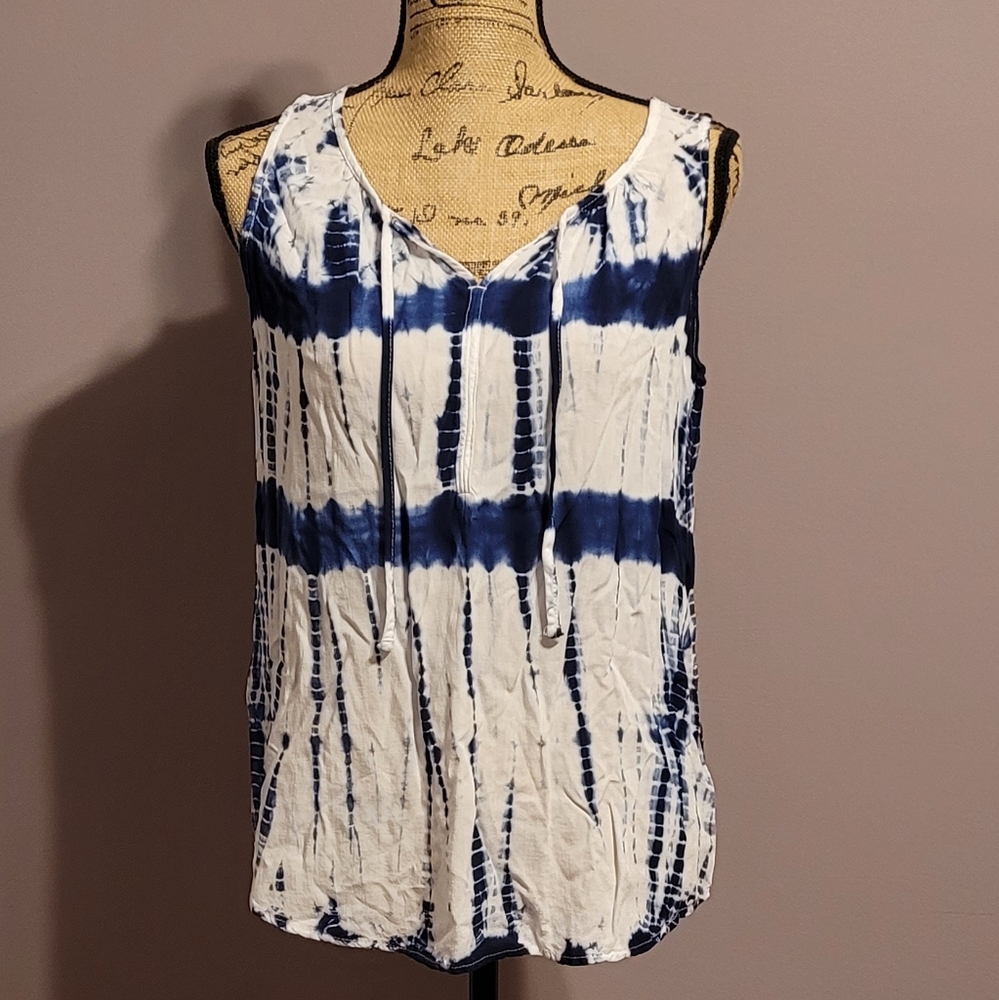 Sleeveless Top